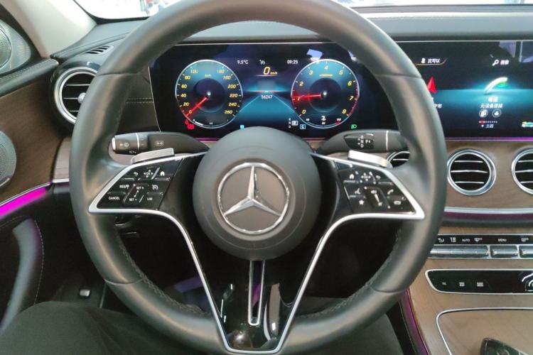 Used Mercedes-Benz E-Class 2022 E 260 L
