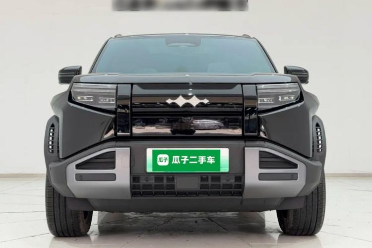 Used Formula Leopard Titanium 3 2025 501 km All-Wheel Drive Intelligent Driving Max Edition