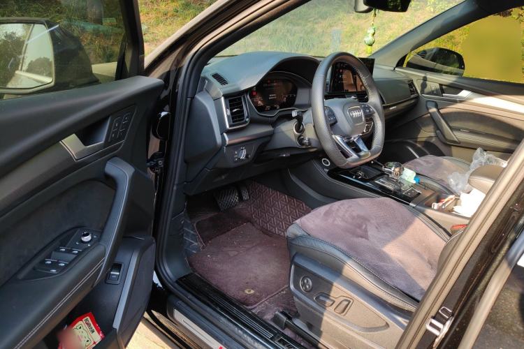 Used Audi Q5L Sportback 2022 40 TFSI Luxury Model Driver Seat