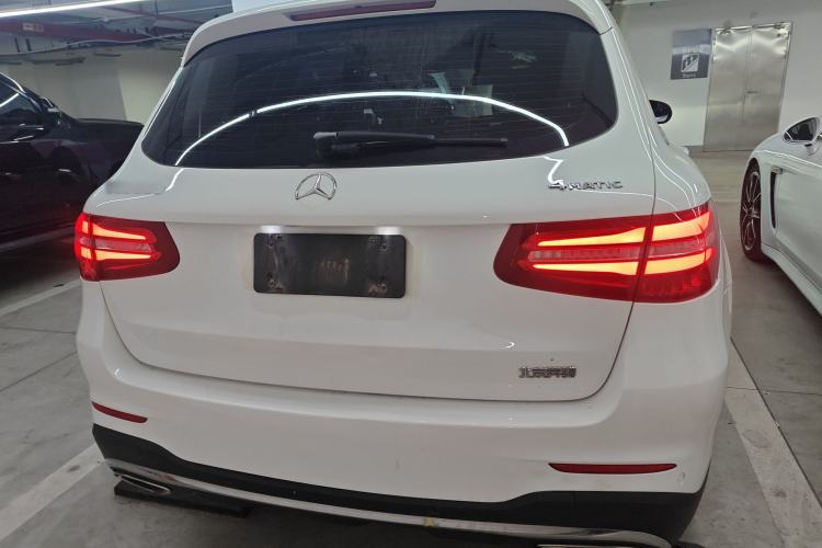 Used Mercedes-Benz GLC 2017 GLC 260 4MATIC Luxury Model