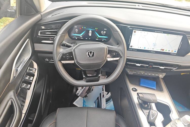 Used Changan X7 PLUS 2024 1.5T Automatic Luxury 7-Seater