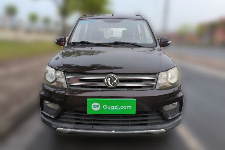 Used Dongfeng Fengon 370 2016 1.5L Manual Elite Home Edition 7-Seater