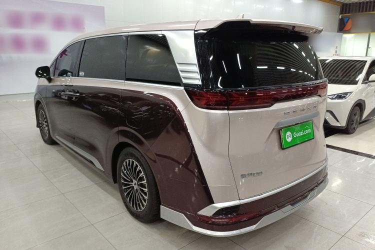 Used Denza D9 2024 DM-i 980 Four-Wheel Drive Prestige Model Rear Left 45 Deg