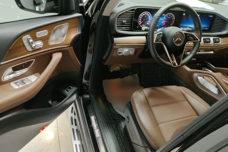 Used Mercedes-Benz GLE 2024 GLE 450 4MATIC Stylish Model
