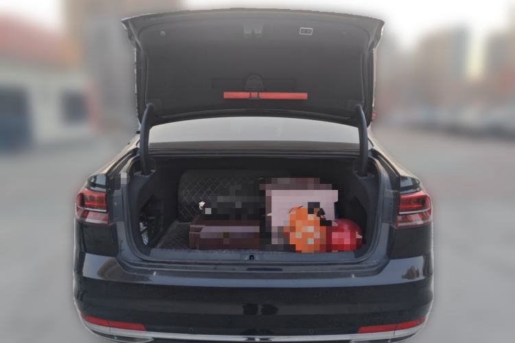 Used Volkswagen Phideon 2018 Revised Version 380TSI Two-Wheel Drive Business Edition