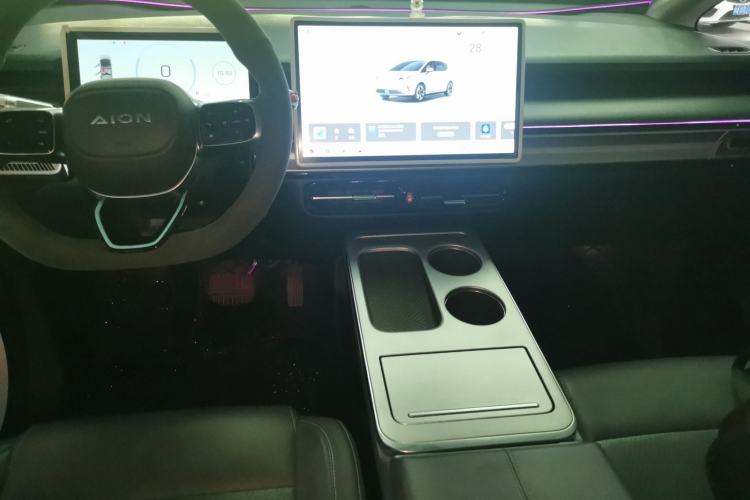 Used AION Y 2023 Younger Star Edition
