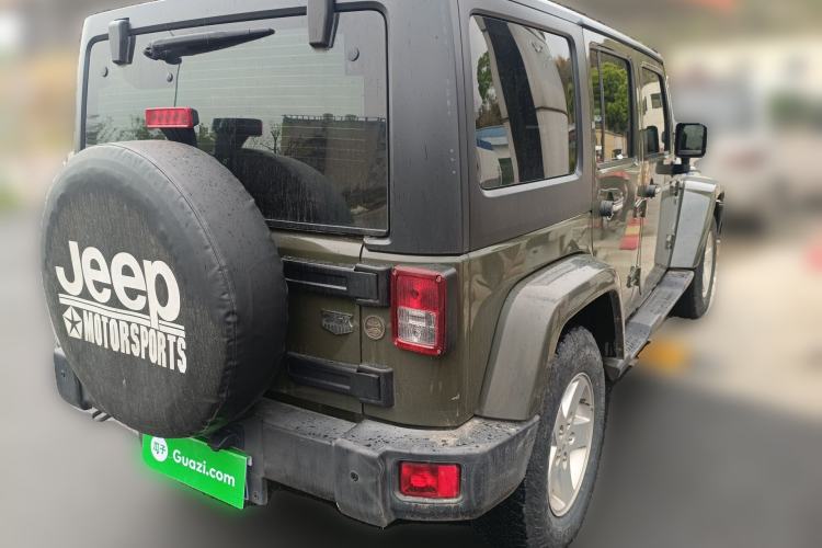 Used Jeep Wrangler 2015 2.8TD Sahara Four-Door Comfort Edition Rear Right 45 Deg