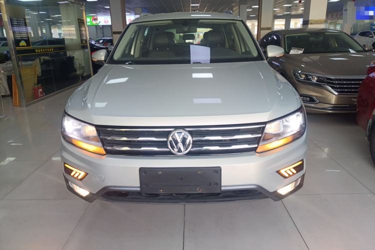 Used Volkswagen Tiguan L 2017 330TSI Automatic Two-Wheel Drive Luxury Edition