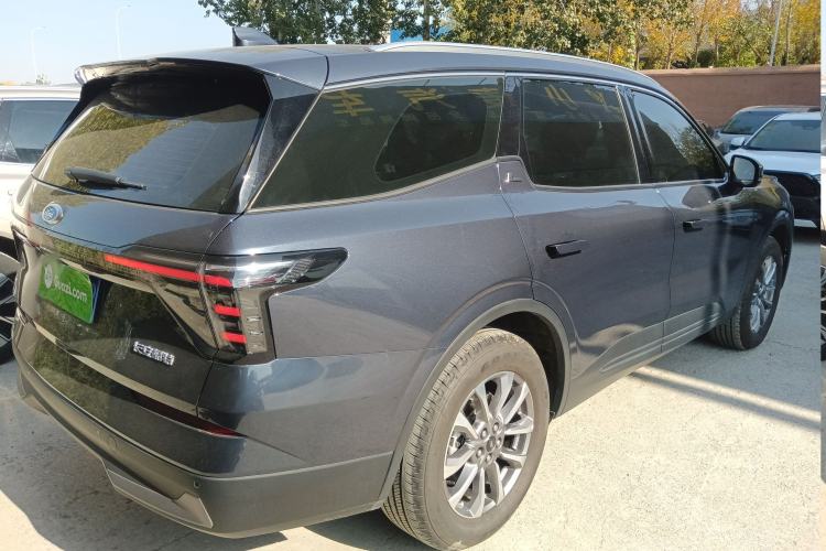 Used Ford Edge 2023 Ford Explorer L 2.0T EcoBoost Two-Wheel Drive 7-Seater Luxury Model
