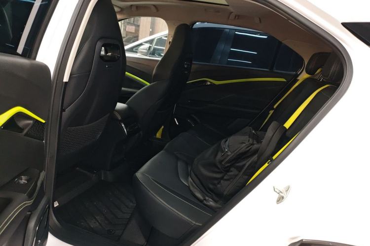 Used NETA U 2022 Zhi400 Pro Lithium Iron Phosphate
