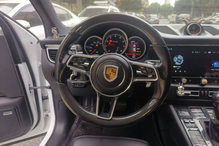Used Porsche Macan 2014 Macan Turbo 3.6T Steering Wheel
