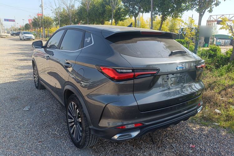 Used CHANGAN OSHAN X5 2021 1.5T DCT Prestige Edition Exterior 2