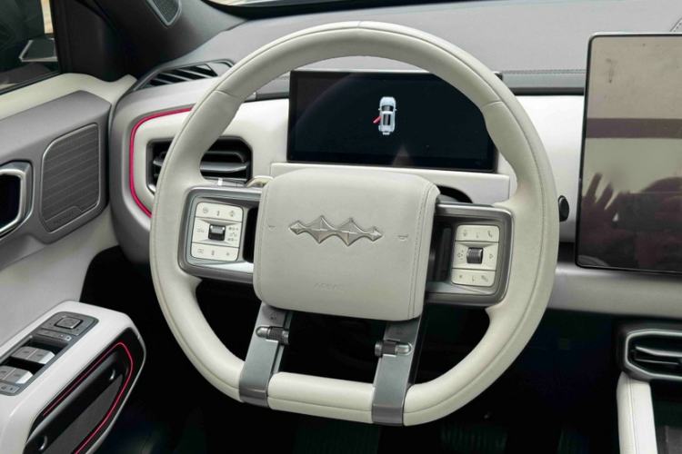 Used Formula Leopard Titanium 3 2025 501KM All-Wheel Drive Intelligent Driving Ultra Version