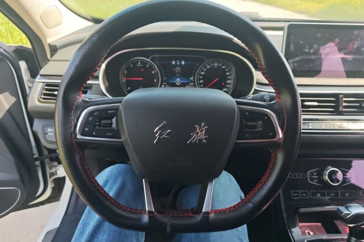Used Hongqi H5 2018 30TD Dynamic Edition Steering Wheel
