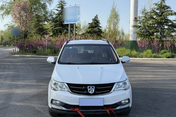 Used Baojun 730 2016 1.5L Manual Comfort Version 7 Seats China V Emission Standard Exterior 10
