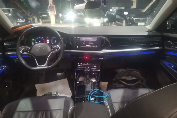 Used Volkswagen Passat 2022 330TSI Starry Luxury Edition – Exclusive Special Edition