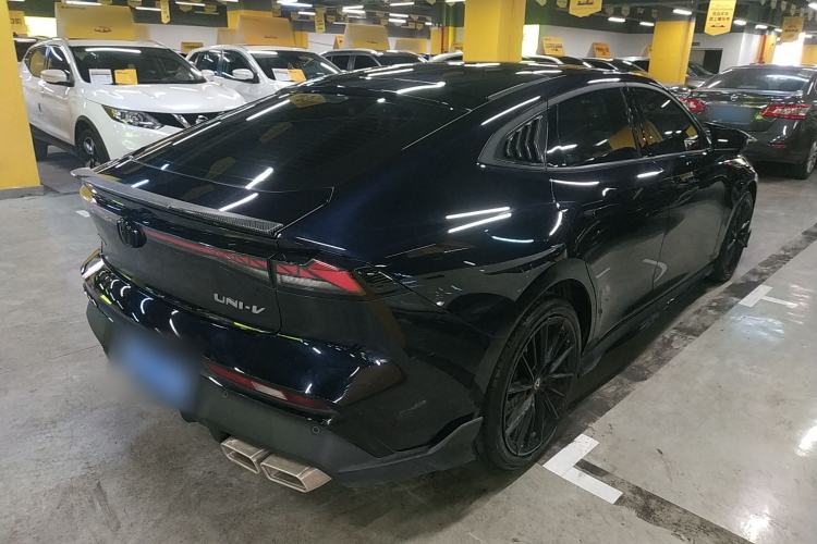 Used Changan UNI-V 2024 1.5T Prestige Sport Edition
