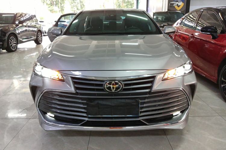 Used Toyota Avalon 2019 2.0L Luxury Edition China VI Standard