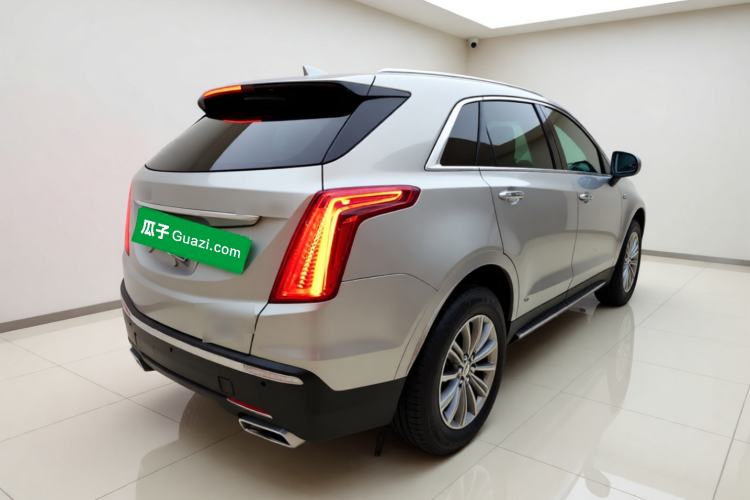 Used Cadillac XT5 2017 Anniversary Edition 25T Luxury Model Rear Right 45 Deg