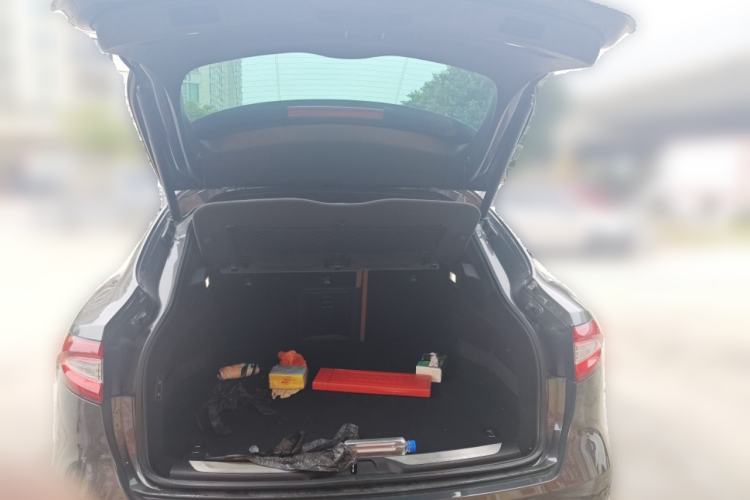 Used Maserati Levante 2016 3.0T Standard Edition Trunk