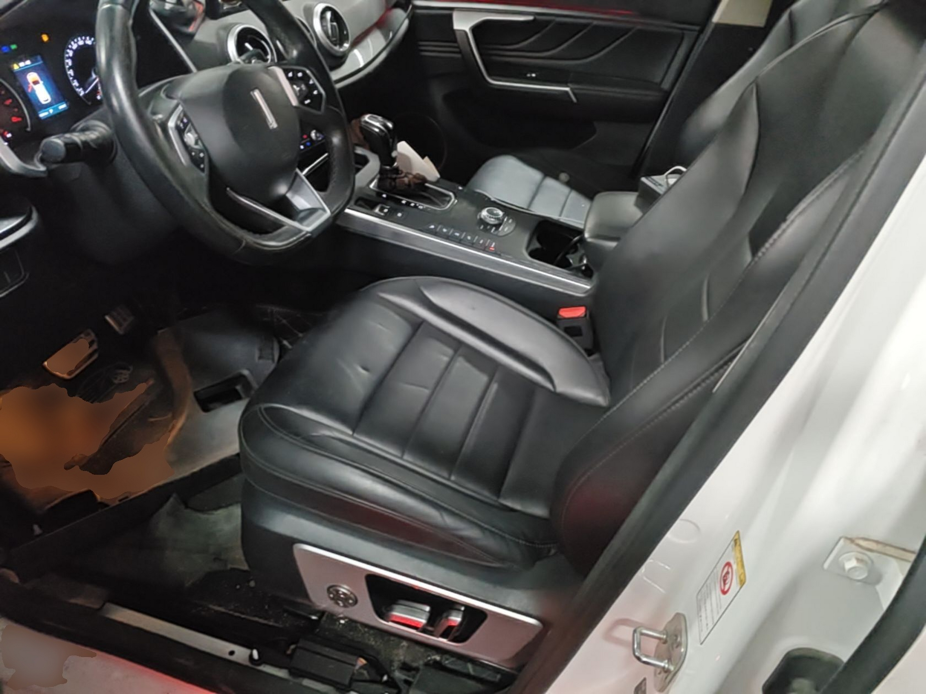 Interior delantero