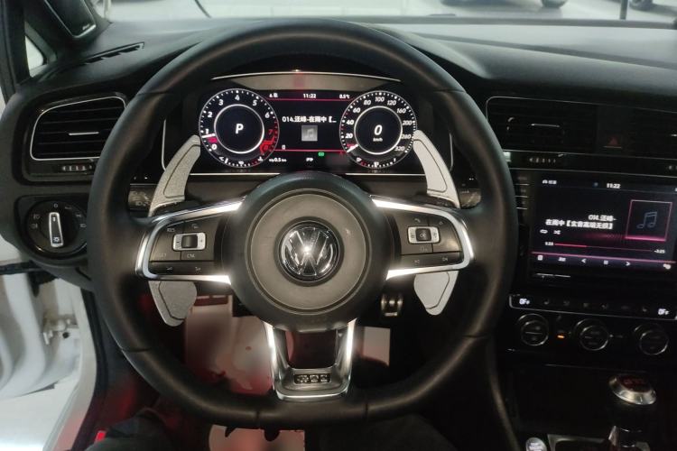 Used Volkswagen Golf GTI 2016 2.0 TSI GTI
