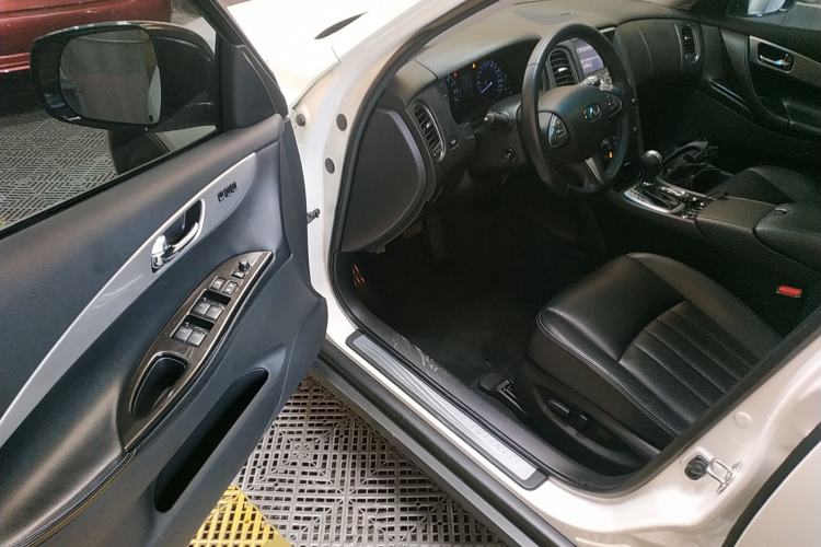 Used Infiniti QX50 2015 2.5L Luxury Edition Driver Seat