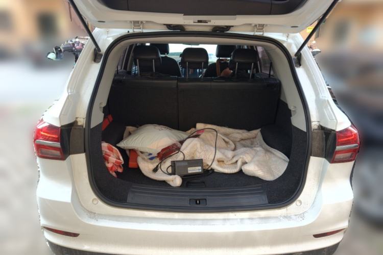 Used Roewe RX5 2018 20T Two-Wheel Drive Manual Internet Smart Edition