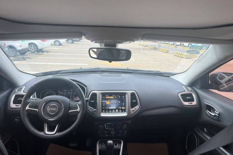 Used Jeep Compass 2017 200T Automatic Family Edition