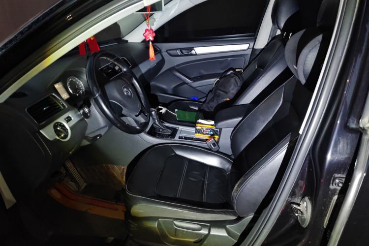 Used Volkswagen Passat 2014 1.8TSI DSG Prestige Edition
