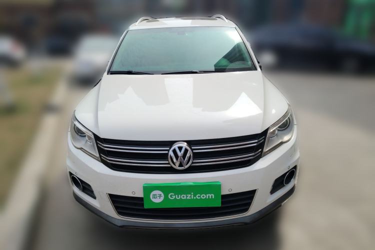 Used Volkswagen Tiguan 2010 2.0 TSI Automatic All-Wheel Drive Flagship Navigation Edition Front