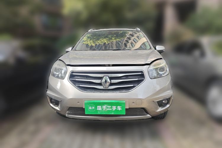 Used Renault Koleos 2012 2.5L 4x4 Comfort Edition with Navigation

