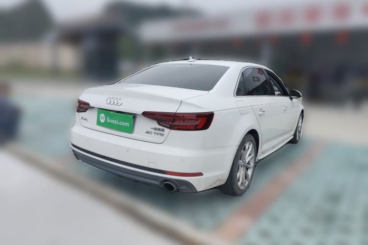 Used Audi A4L 2018 30th Anniversary Edition 40 TFSI Fashion Model Rear Right 45 Deg