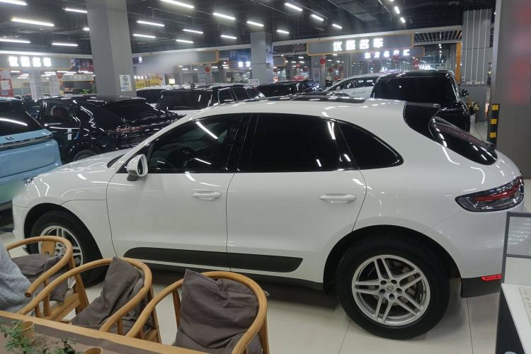 Used Porsche Macan 2021 Macan 2.0T