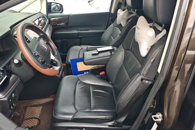 Used Honda Elysion 2016 2.4L Luxury Edition Left Front Seat