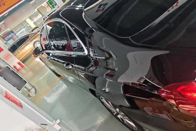 Used Mercedes-Benz E-Class 2017 E 300 L Luxury Model
