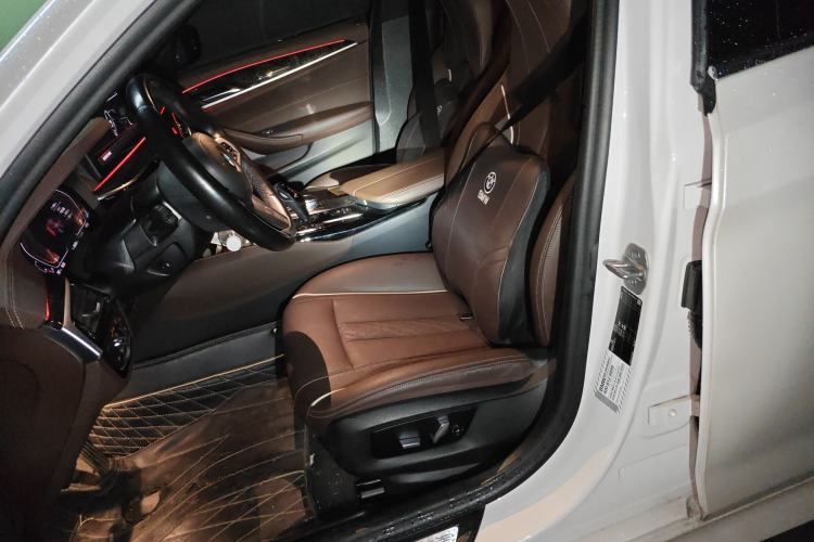 Used BMW 5 Series 2021 Facelifted 525Li M Sport Package
