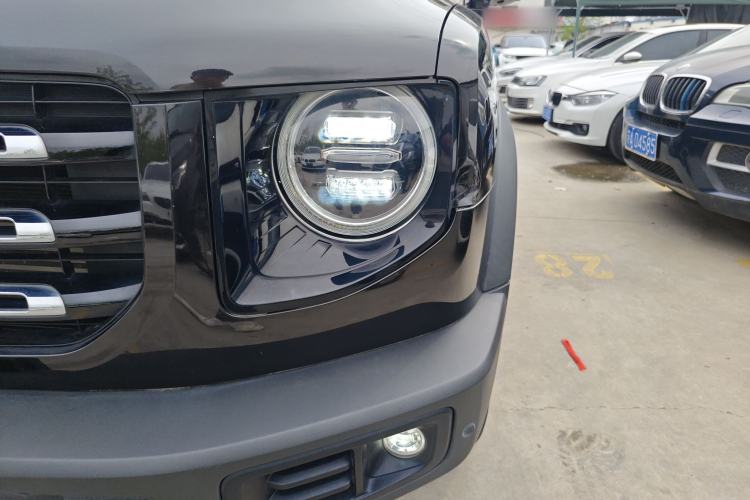 Used Haval DARGO 2021 1.5T DCT Two-Wheel Drive Border Collie Edition Left Front Headlight
