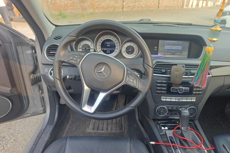 Used Mercedes-Benz C-Class 2013 C 260 CGI Fashion Model
