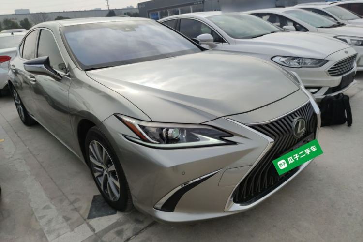 Used Lexus ES 2020 200 Excellence Edition