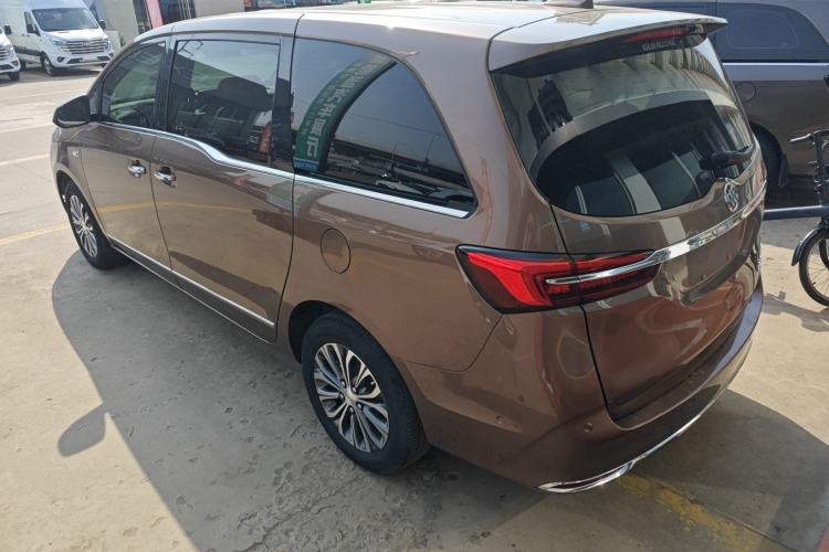 Used Buick GL8 2021 Land Cruiser Executive 652T Premium Model
