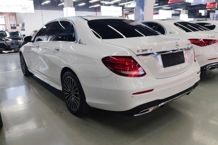 Used Mercedes-Benz E-Class 2019 Restyled E 300 L Sport Luxury Edition
