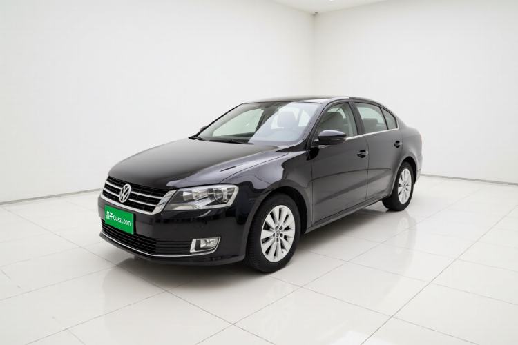 Used Volkswagen Lavida 2013 Revised Classic 1.6L Manual Fashion Edition