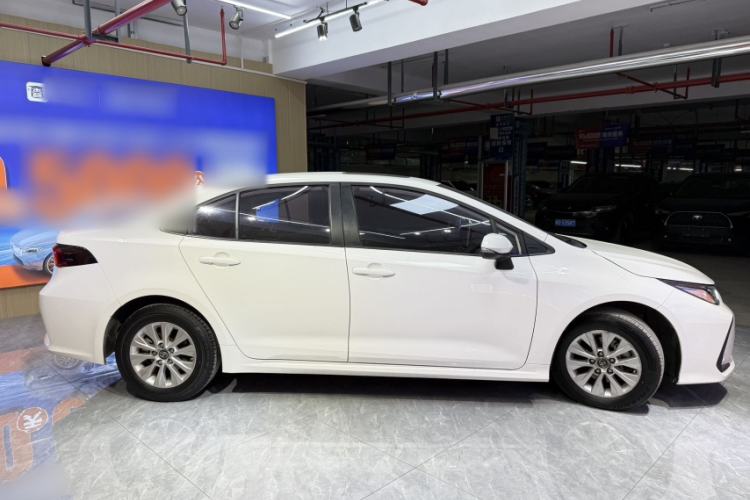 Used Toyota Corolla 2021 TNGA 1.5L CVT Elite Edition Exterior 5