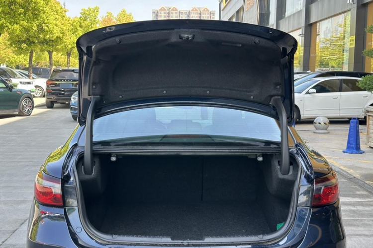 Used Mazda Atenza 2020 2.5L Skyline Sport Edition Trunk