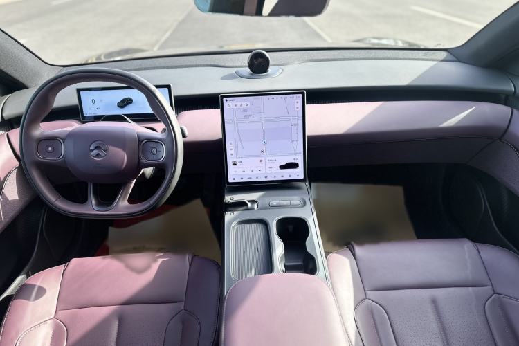 Used Nio ET5T 2024 75kWh Touring Interior 1