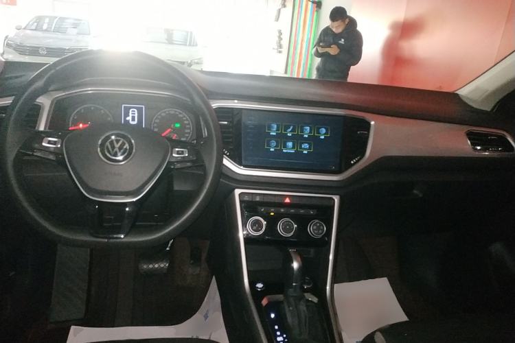 Used Volkswagen T-ROC 2022 280TSI DSG Two-Wheel Drive Elite PLUS