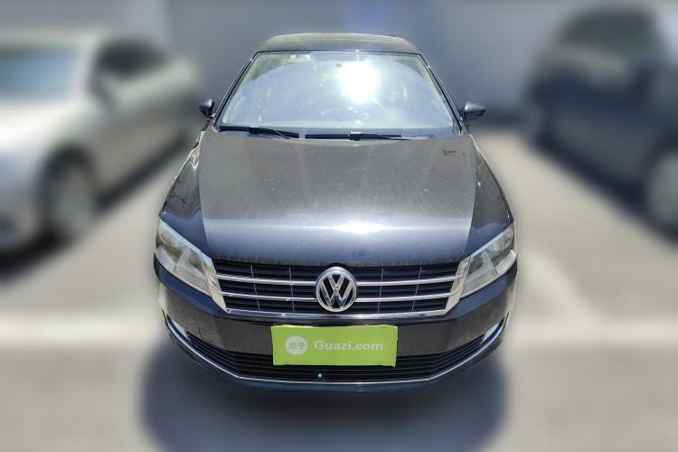 Used Volkswagen Lavida 2013 Restyled Classic 1.6L Manual Comfort Edition Front