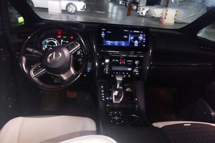 Used Lexus LM 2020 300h Four-Seat Grand Edition