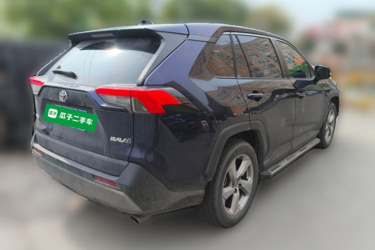 Used Toyota RAV4 2022 2.0L CVT Two-Wheel Drive Fashion Plus Edition